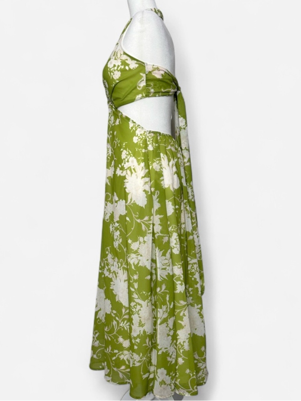 BRAND NEW - Vici Colllection Green Floral Halter Midi Dress - Size Medium - Picture 3 of 7